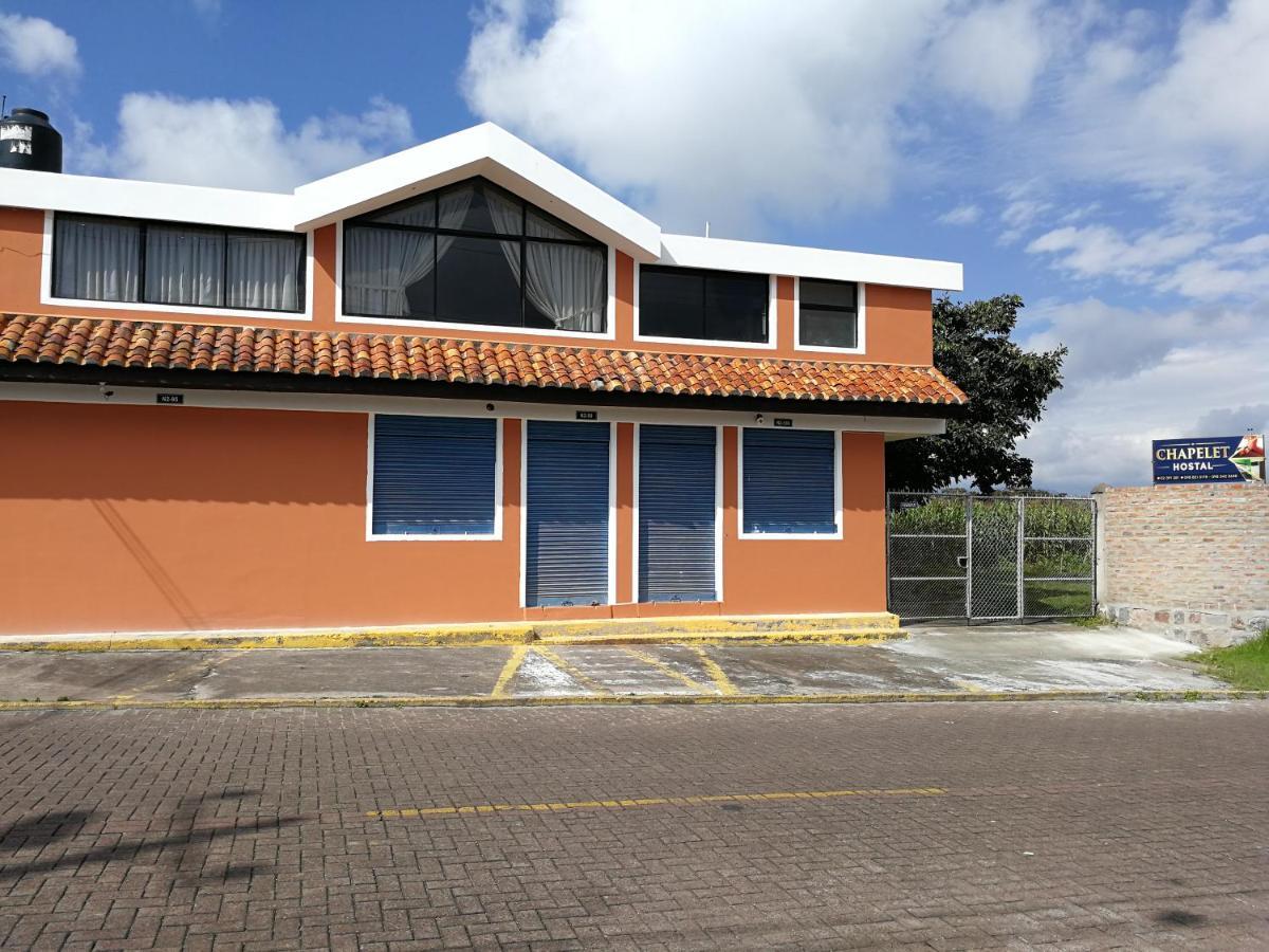 Chapelet Hostal Tababela Dış mekan fotoğraf