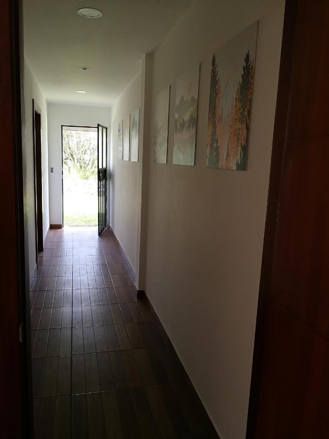 Chapelet Hostal Tababela Dış mekan fotoğraf