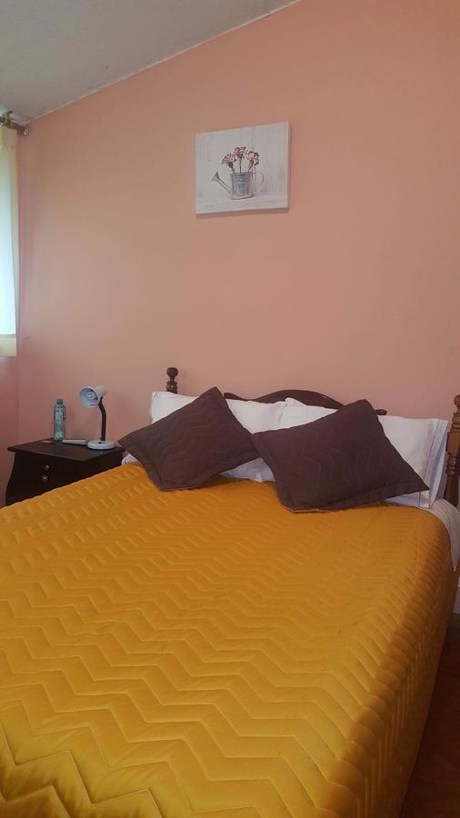 Chapelet Hostal Tababela Dış mekan fotoğraf