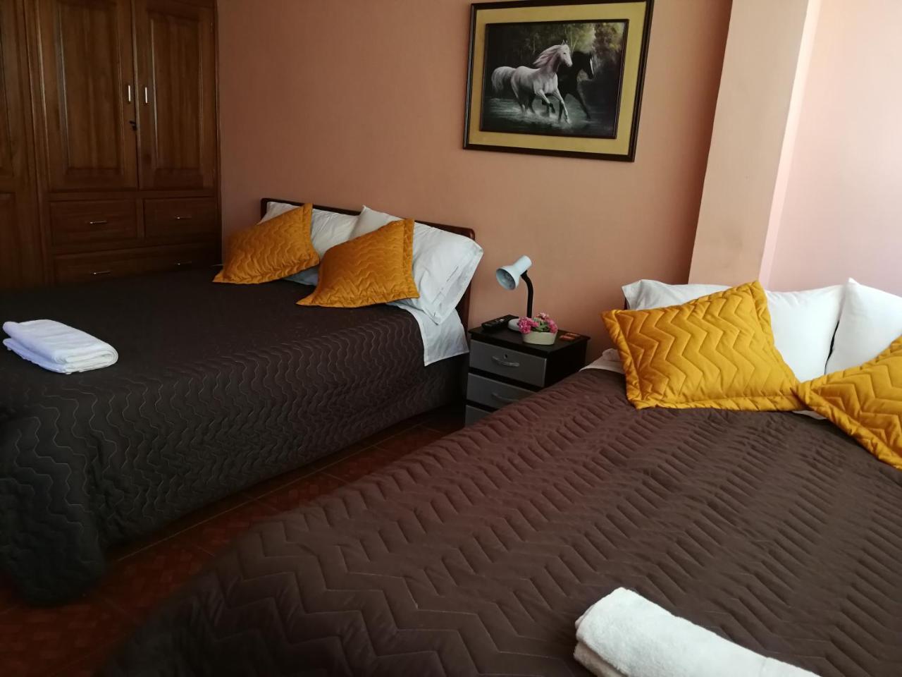 Chapelet Hostal Tababela Dış mekan fotoğraf