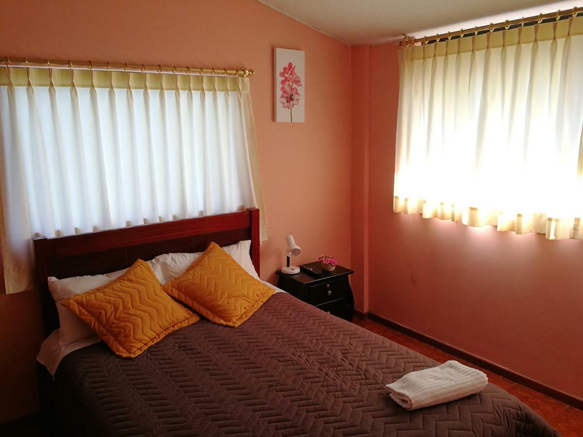 Chapelet Hostal Tababela Dış mekan fotoğraf